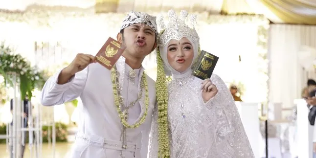 Alasan Ega Noviantika dan Rafly DA Tak Pergi Honeymoon Usai Menikah Alasan Ega Noviantika dan Rafly DA Tak Pergi Honeymoon Usai Menikah