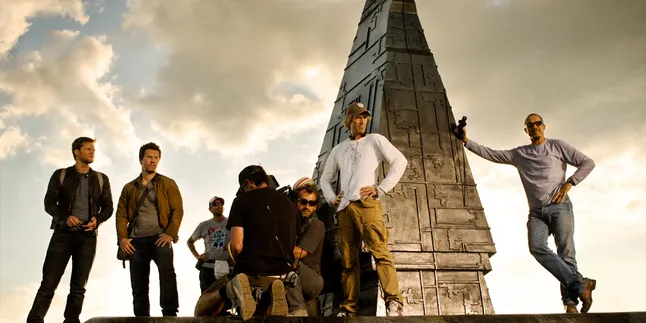 Alasan Mengapa Michael Bay Disuka Sekaligus Dibenci Alasan Mengapa Michael Bay Disuka Sekaligus Dibenci