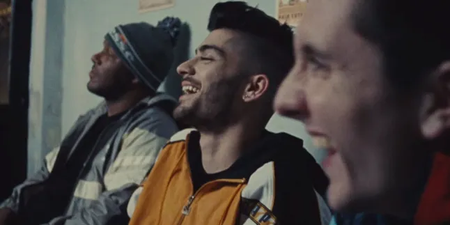 Alasan Zayn Malik Keluar Dari One Direction Ternyata Palsu?