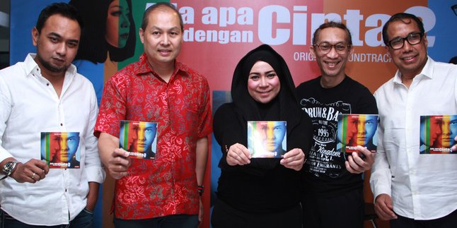 Album 'AADC 2' Tempel Ketat Adele di Puncak Chart iTunes!