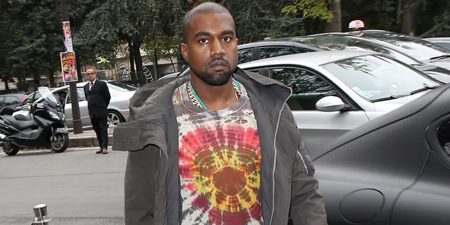 Album Baru Kanye West Terdengar Seperti Sepasang Sepatu Boots