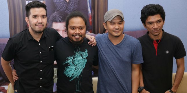 Album Baru Payung Teduh, Is: Saya Dari Dulu Bikin Lagu Gak Pernah Setengah-Setengah