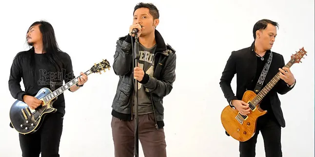 Album Kelima, Andra and the The BackBone Kurangi Distorsi Gitar