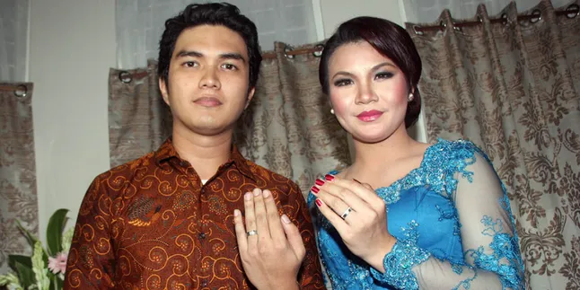 Aldi Taher Boyong Mobil Klasik di Resepsi Pernikahan