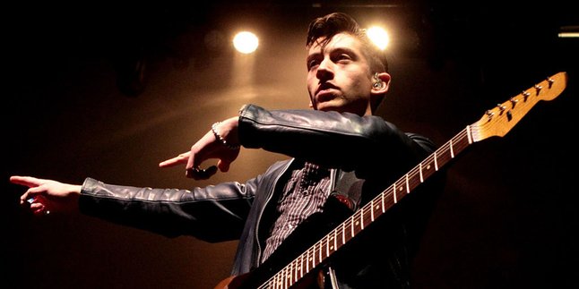 Alex Turner Rilis Klip & Single Baru Bersama Side Project-nya