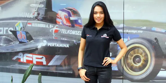Alexandra Asmasoebrata: Hidup Itu Harus Seimbang Alexandra Asmasoebrata: Hidup Itu Harus Seimbang