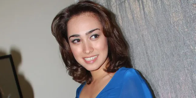 Alexandra Gottardo - Quinzy Pacaran Jarak Jauh