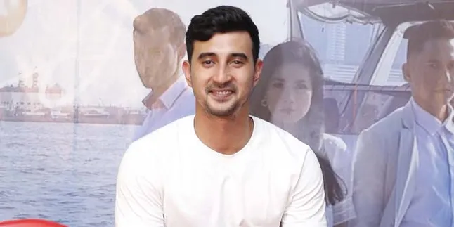 Ali Syakieb Sudah Lupa Mantan dan Punya Pacar Baru, Siapa? Ali Syakieb Sudah Lupa Mantan dan Punya Pacar Baru, Siapa?