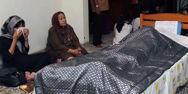 Almarhum Ayah Adi KLa Project Meninggal Karena Komplikasi