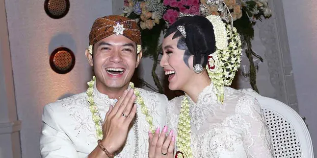 Alyssa Soebandono Belum Bisa Masak Kesukaan Dude Harlino