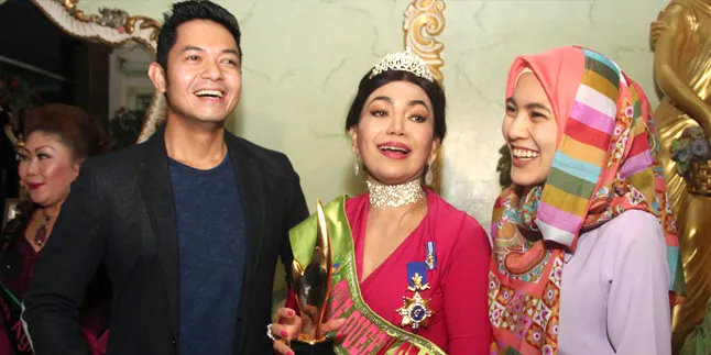 Alyssa Soebandono Tak Juga Hamil, Ini Kata Dude Harlino Alyssa Soebandono Tak Juga Hamil, Ini Kata Dude Harlino