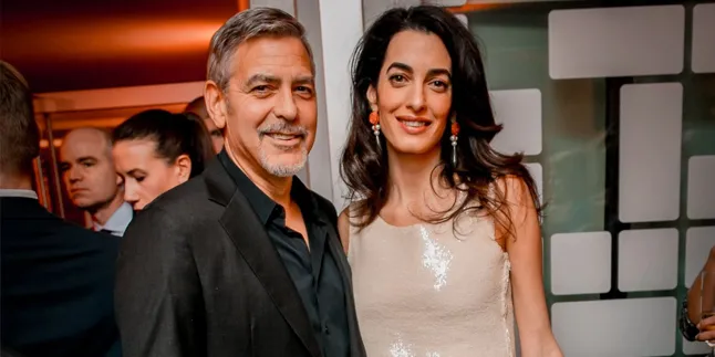 Amal Istri George Clooney Akhirnya Melahirkan Bayi Kembar Amal Istri George Clooney Akhirnya Melahirkan Bayi Kembar