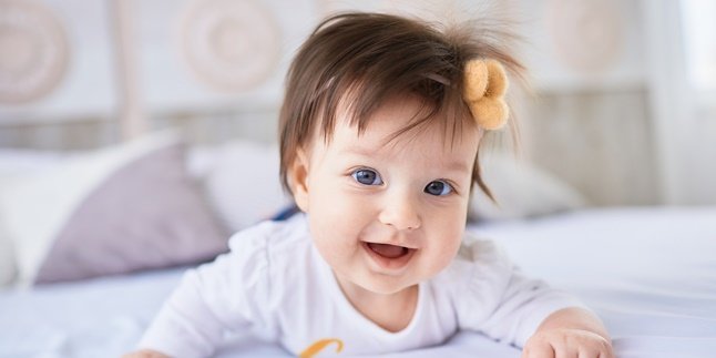 Aman Digunakan, Ini 6 Cara Alami Menebalkan Rambut Bayi