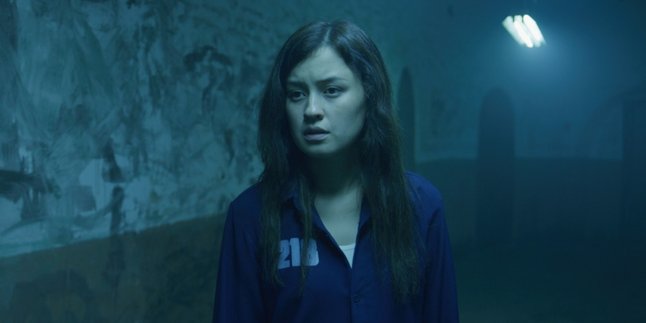 Take Background in Women's Prison, 'ISOLATION WARD' Presents Intense Duel Between Wulan Guritno and Kimberly Ryder