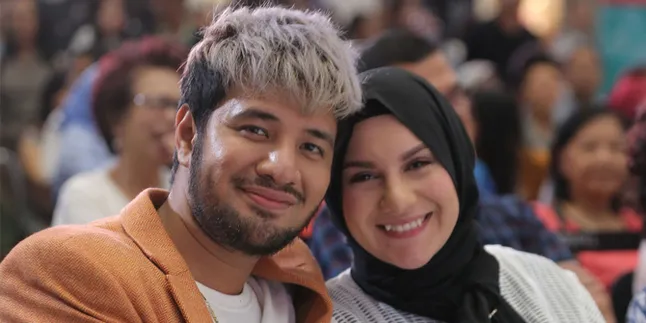 Ammar Zoni dan Irish Bella Putuskan Mundur Sementara dari Dunia Keartisan
