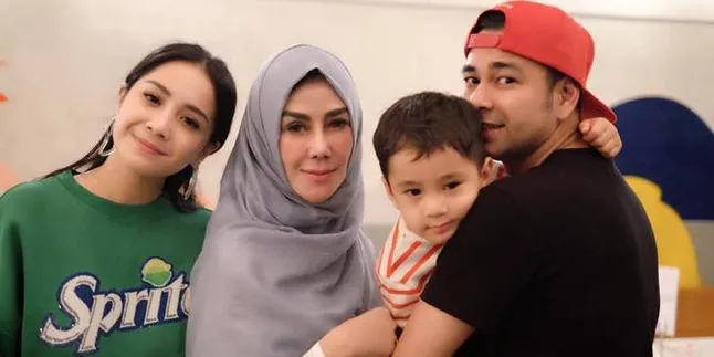 Amy Qanita Ibunda Rafi Ahmad Bongkar Keburukan Nagita Slavina