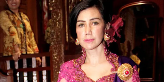 Amy Qanita: Raffi - Nagita Tak Perlu Perjanjian Pranikah Amy Qanita: Raffi - Nagita Tak Perlu Perjanjian Pranikah