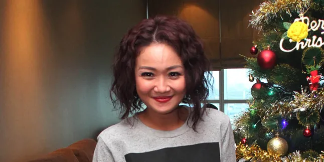 Anak Cici Panda Lebih Tertarik Ikuti Jejak Ayahnya