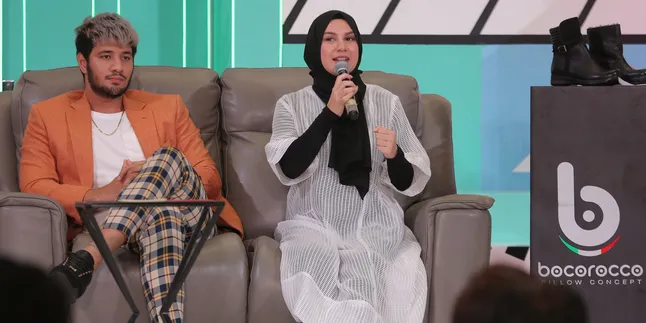 Anak Kembarnya Meninggal, Ammar Zoni Terpukul & Irish Bella Tak Datangi Pemakaman