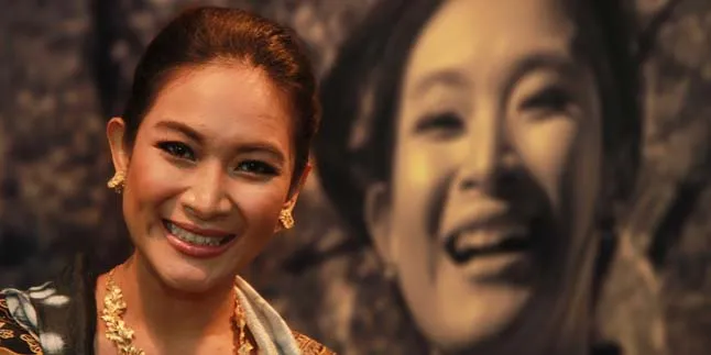 Anak Pertama Lahir, Happy Salma: Ternyata Begini Perjuangan Ibu