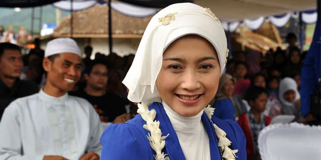 Anak Protes Desy Ratnasari Jadi Caleg