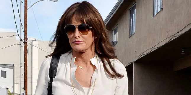 Anak Rob Kardashian Lahir, ke Mana Caitlyn Jenner? Anak Rob Kardashian Lahir, ke Mana Caitlyn Jenner?