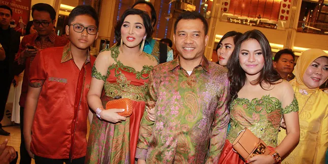 Anang Hermansyah - Ashanty Gelar Aqiqah Baby Arsy