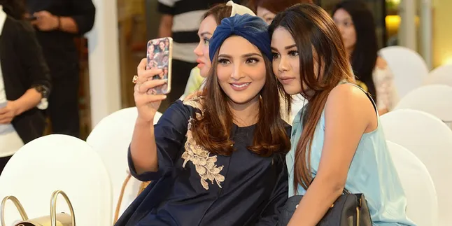 Anang Hermansyah Unggah Wajah Asli Ashanty Tanpa Make Up, Cantik! Anang Hermansyah Unggah Wajah Asli Ashanty Tanpa Make Up, Cantik!