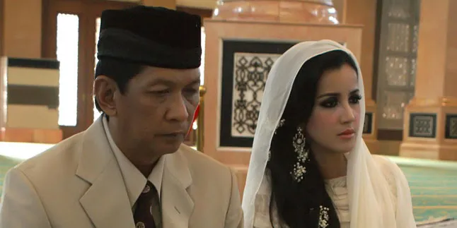 Andi Soraya Tak Ingin Cintanya Bertepuk Sebelah Tangan