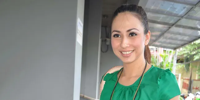 Aneh, Begitu Hamil Deswita Maharani Anti Ayam Goreng