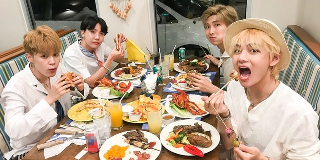 Strange But True, BTS Eats These Foreign Foods Using Chopsticks During Their Tour Abroad