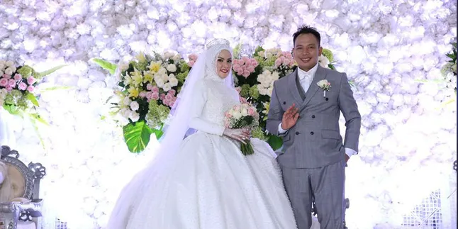 Angel Lelga Sedang Hamil Kala Putuskan Berpisah Dari Vicky Prasetyo?