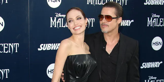 Angelina Jolie Boyong Anak-Anaknya ke Premiere 'MALEFICENT' Angelina Jolie Boyong Anak-Anaknya ke Premiere 'MALEFICENT'