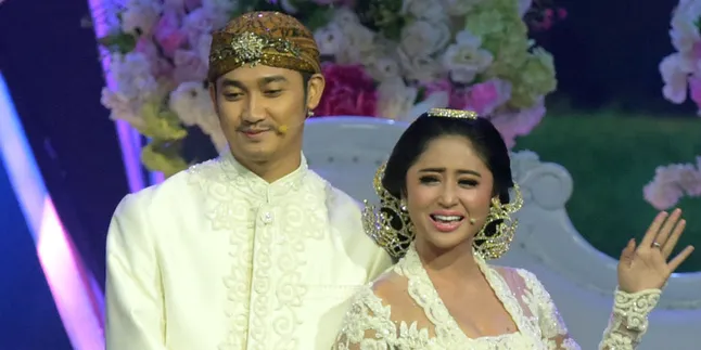 Angga Wijaya Tegaskan Tak Ada Perempuan Lain, Dewi Perssik Balas Dengan Emosi