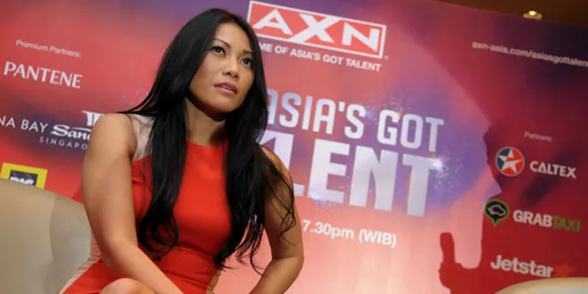 Anggun: Fenomena Orang Indo, Punya Smartphone Tapi Tidak Smart
