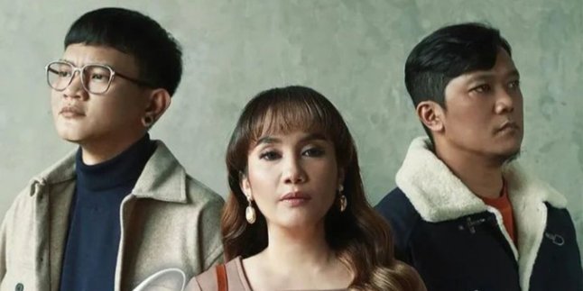 Angkat Kisah Toxic Relationship, Lirik Lagu SELANGKAH MENJAUH Dipopulerkan Cassandra Band