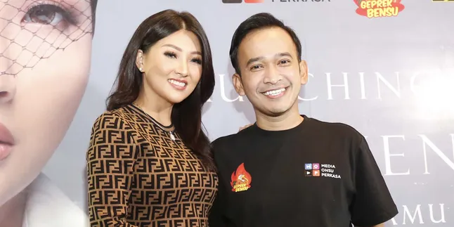 Anniversary ke-6, Ruben Onsu-Sarwendah Buatkan Taman Belajar Untuk Anak-Anak