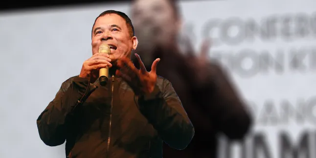 Apa Yang Membedakan Film dan Teater Menurut Garin Nugroho? Apa Yang Membedakan Film dan Teater Menurut Garin Nugroho?