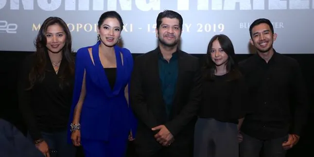 Antusiasme Tinggi, Film 'MAKMUM' Tayang Serentak di 4 Negara Antusiasme Tinggi, Film 'MAKMUM' Tayang Serentak di 4 Negara