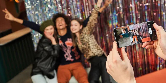 Apa Istimewanya Nonton Konser Sambil Bawa Samsung Galaxy S21 5G?