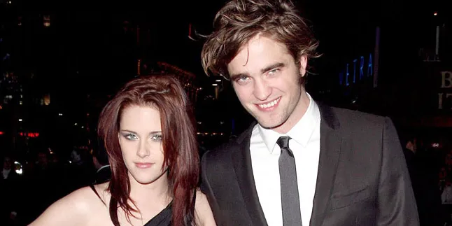 Apa Kabar Hubungan Robert Pattinson - Kristen Stewart? Apa Kabar Hubungan Robert Pattinson - Kristen Stewart?