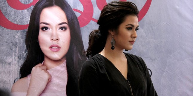 Apa Saja Yang Dirasakan Raisa Selama Tour Dengan Bus?