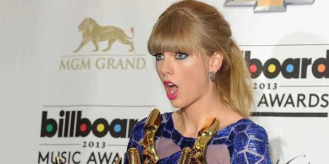 Apa Sih Yang Dipikirkan Taylor Swift Tentang Justin Bieber?