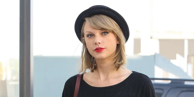 Taylor Swift Favourite Matte Red Lipstick