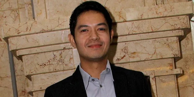 Apa Yang Dilakukan Dude Harlino Untuk Negara?