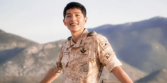 Apakah Song Joong Ki Sama Romantisnya Dengan Yoo Si Jin? Apakah Song Joong Ki Sama Romantisnya Dengan Yoo Si Jin?