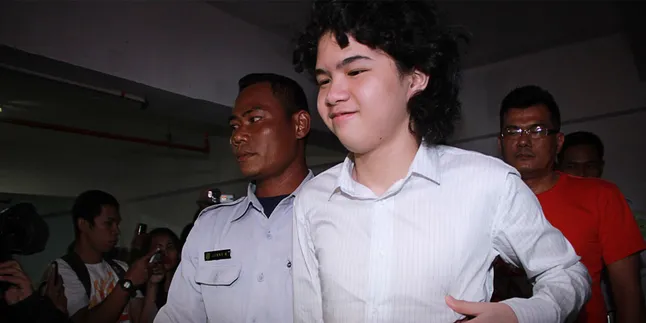 AQJ Pesimis Bisa Menjadi Seorang Presiden AQJ Pesimis Bisa Menjadi Seorang Presiden