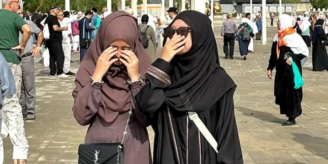 Arafah Rianti & Halda Rianta Are Super Close, Often Swap Clothes - Want to Perform Umrah Together