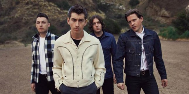 Arctic Monkeys Torehkan Sejarah Lewat Album 'AM'