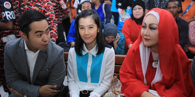 Ardina Rasti Curiga Eza Gionino Tidak Ditahan